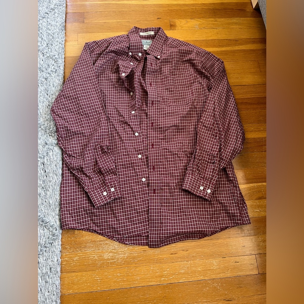 Men’s L.L. bean shirt